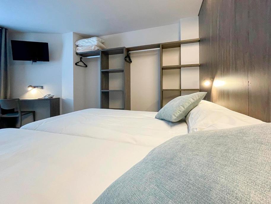 Hotel Quatre Llunes Santa Pola Εξωτερικό φωτογραφία